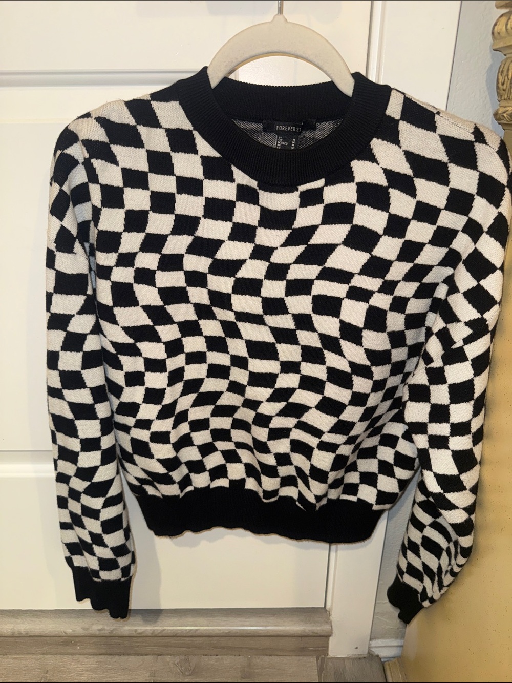 Forever 21 Black and White Optical Checker Crewneck Sweater